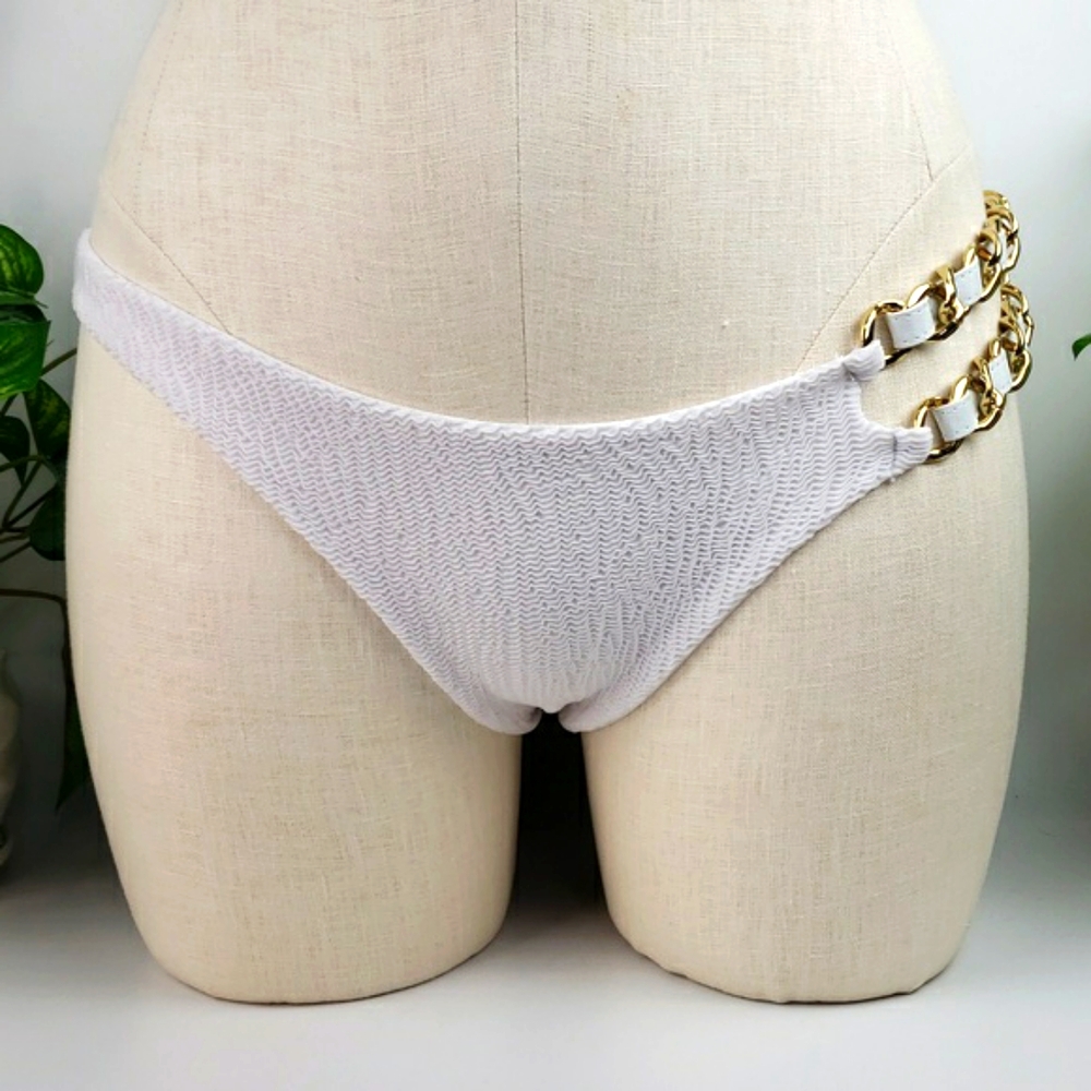 Beach Bunny White w/ Chain Bikini Cheeky Bottoms - Swim Resort Cruise Breanna XL - Picture 3 of 13